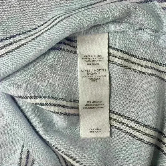 Splendid Women’s Striped V-Neck Collared Blouse Size Medium - Picture 11 of 12